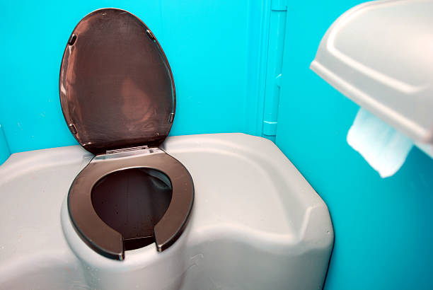 Best Portable restroom trailer rental  in Palmyra, IN